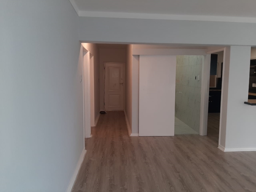 2 Bedroom Property for Sale in Mouille Point Western Cape